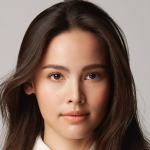 Yaya Urassaya Sperbund